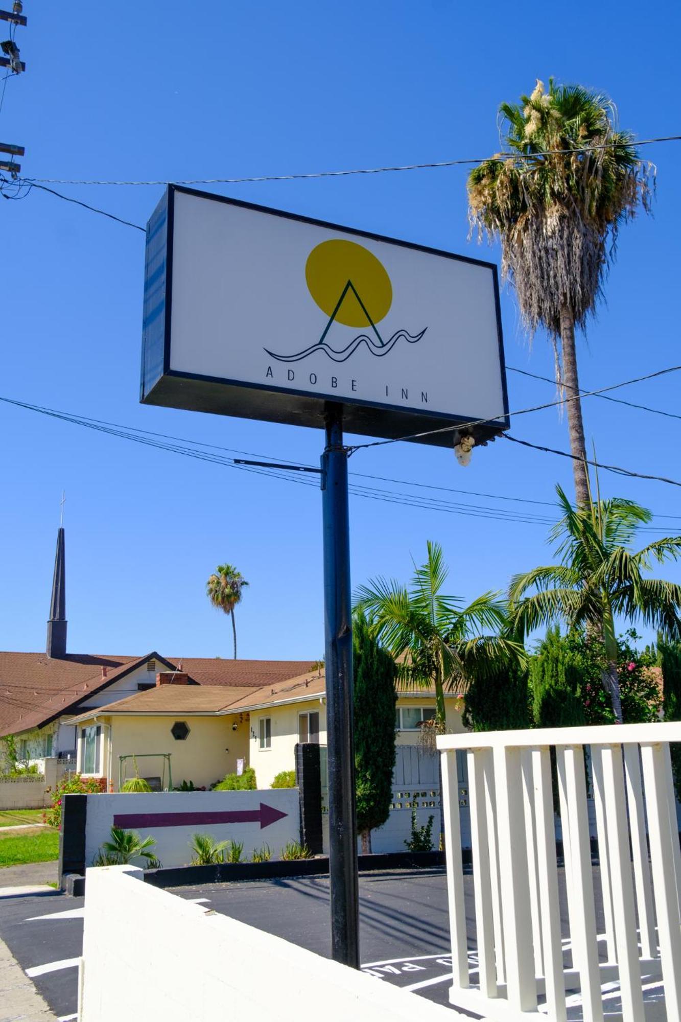 Adobe Inn Monterey Park Exterior foto